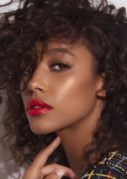 Kylie Bunbury photo