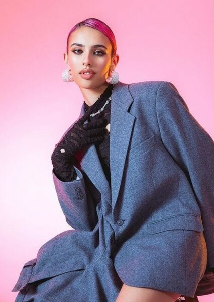 Kylie Cantrall photo