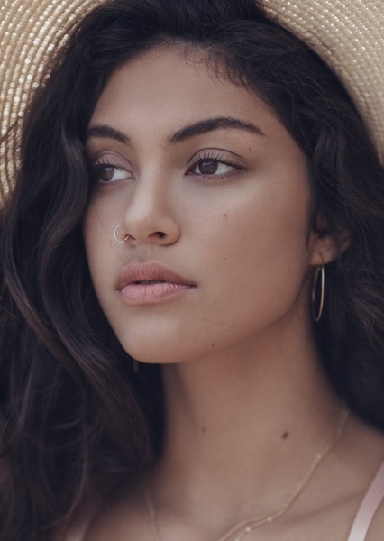 Kylie Moore photo
