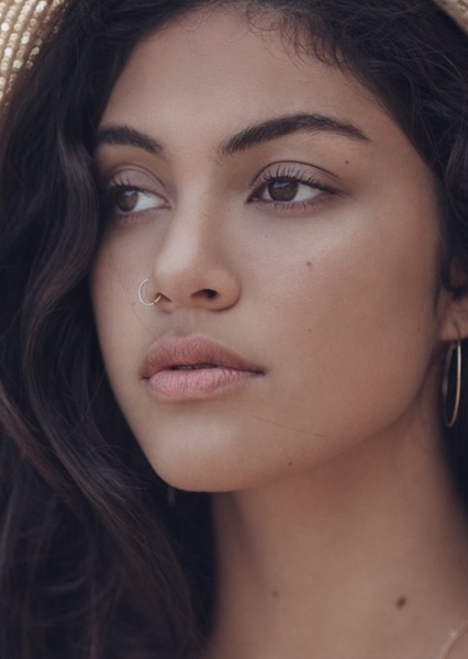 Kylie Moore photo
