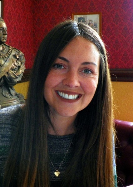 Lacey Turner photo