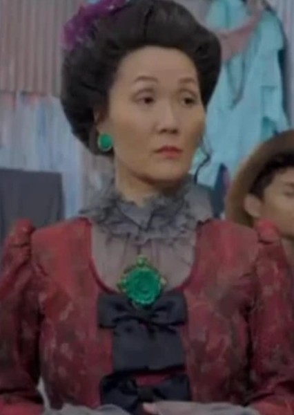 Lady Tremaine photo