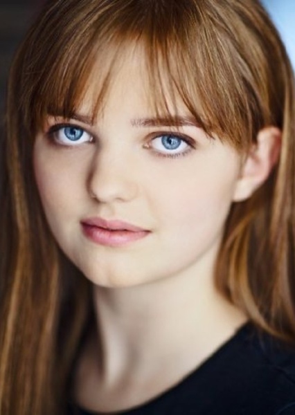Laine MacNeil photo