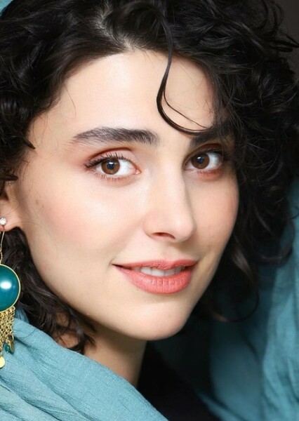 Laleh Marzban photo
