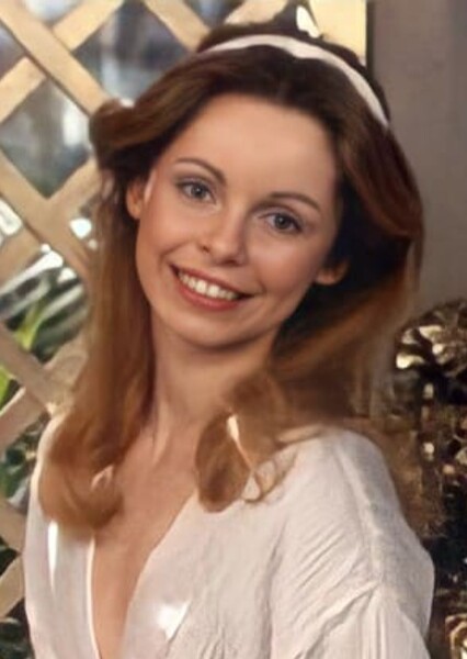 Lalla Ward photo