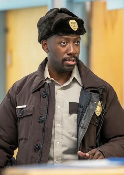 Lamorne Morris photo