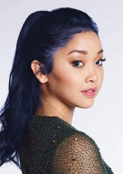 Lana Condor photo