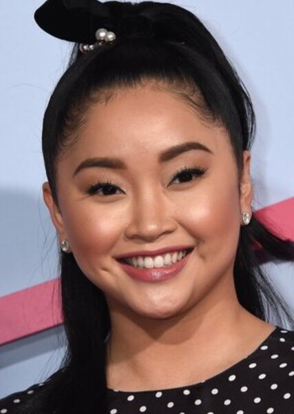 Lana Condor photo
