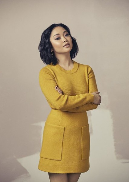 Lana Condor photo