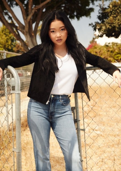 Lana Condor photo