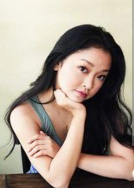 Lana Condor photo