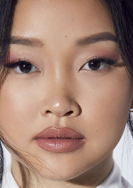 Lana Condor photo