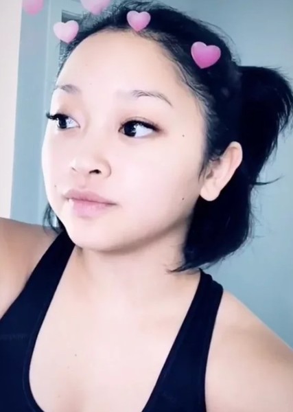 Lana Condor photo