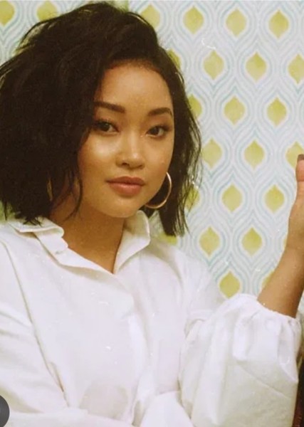 Lana Condor photo