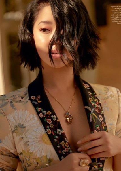 Lana Condor photo