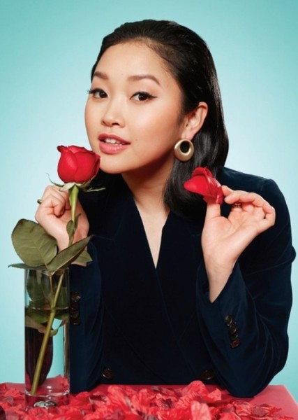 Lana Condor photo