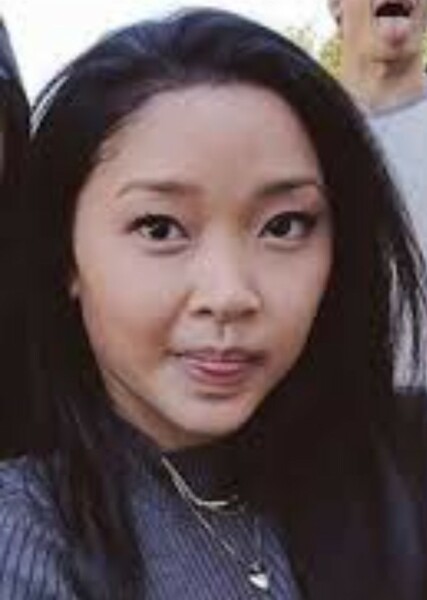 Lana Condor photo