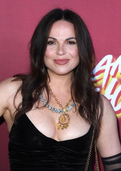 Lana Parilla photo