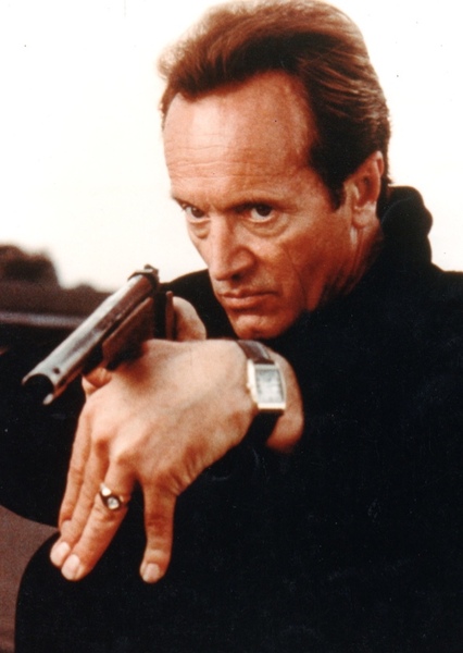 Lance Henriksen photo