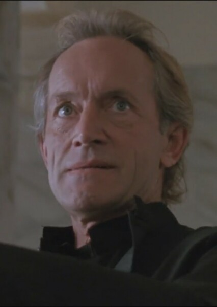 Lance Henriksen photo