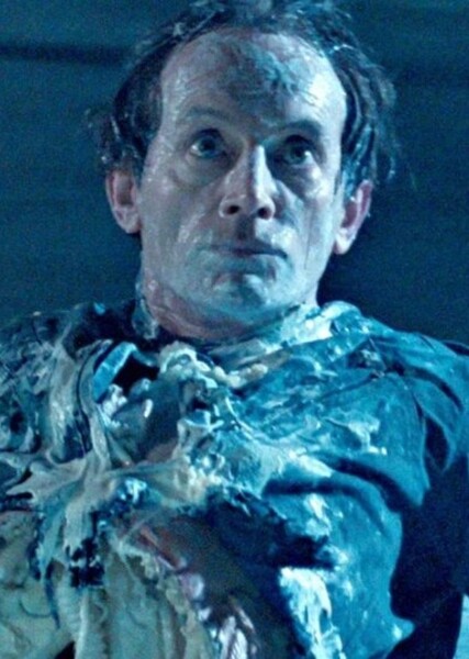 Lance Henriksen photo