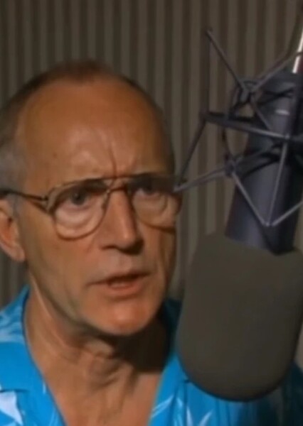 Lance Henriksen photo