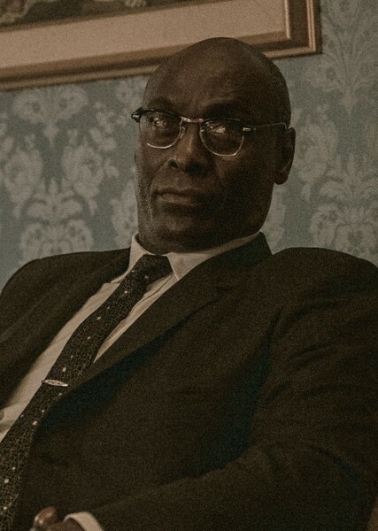 Lance Reddick photo