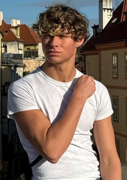 Landon boyce photo