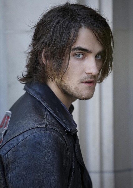 Landon Liboiron photo