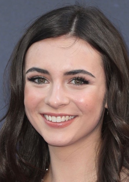 Lara McDonnell photo