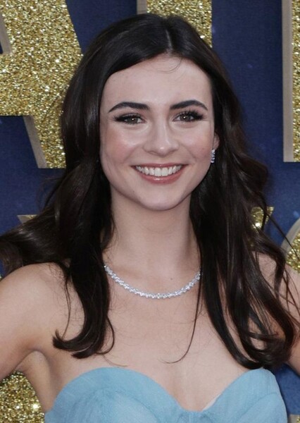 Lara McDonnell photo