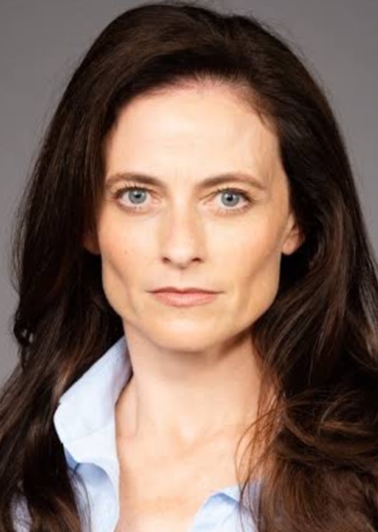 Lara Pulver