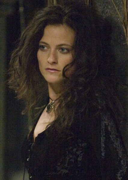 Lara Pulver photo