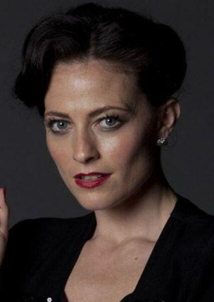 Lara Pulver photo