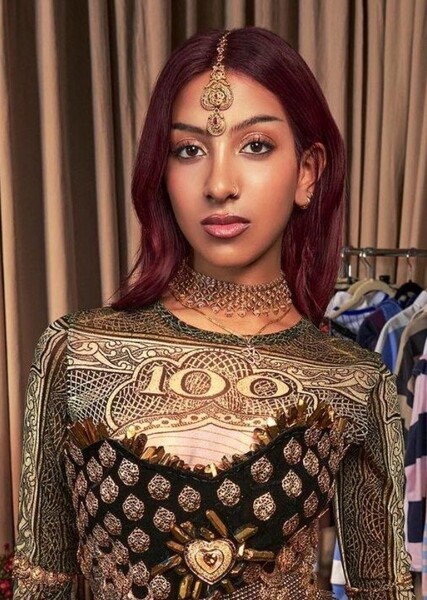 Lara Raj photo
