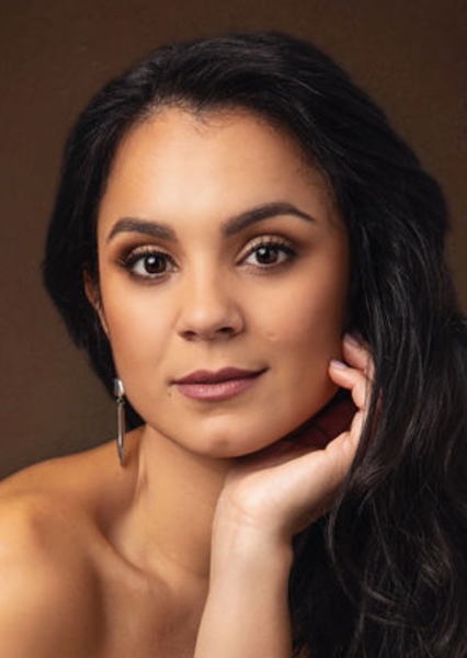 Lara Silva photo