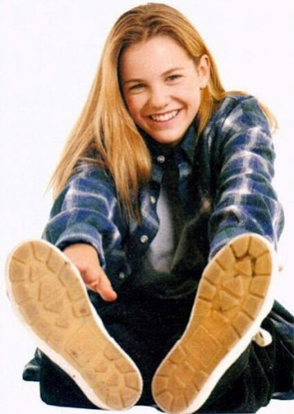 Larisa Oleynik photo