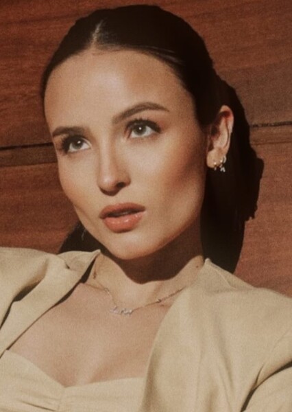 Larissa Manoela photo