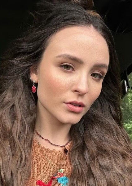 Larissa Manoela photo