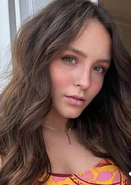 Larissa Manoela photo
