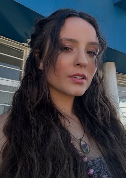Larissa Manoela photo