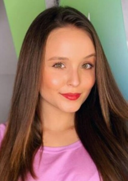 Larissa Manoela photo
