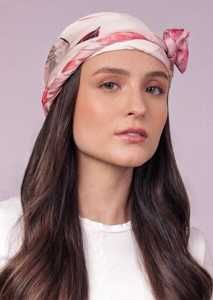 Larissa Manoela photo