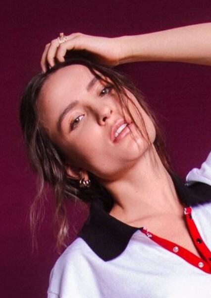 Larissa Manoela photo