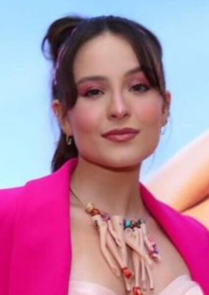 Larissa Manoela photo