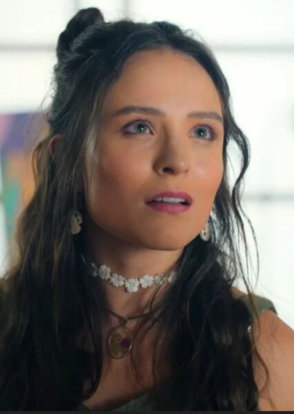Larissa Manoela photo