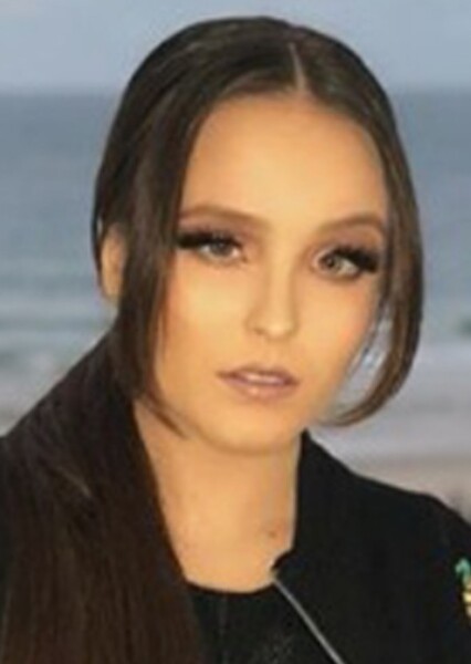 Larissa Manoela photo
