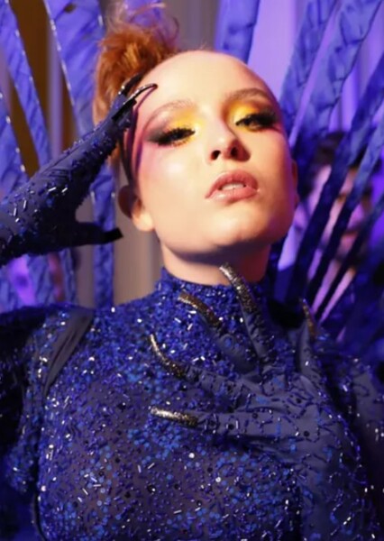 Larissa Manoela photo
