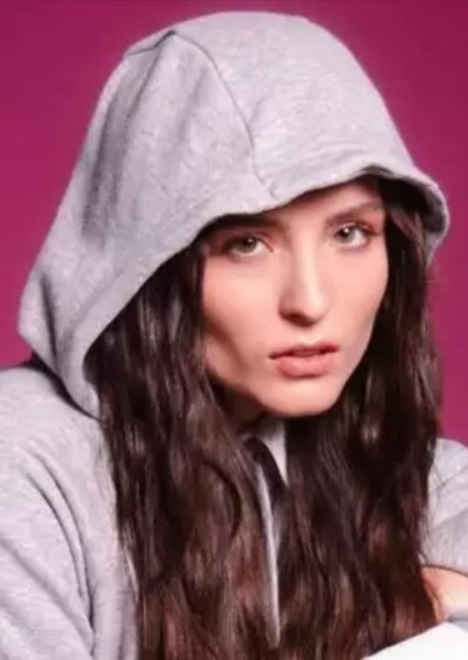 Larissa Manoela
