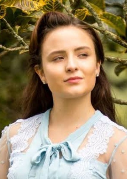 Larissa Manoela photo